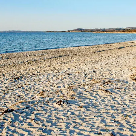 Two-bedroom In Ebeltoft